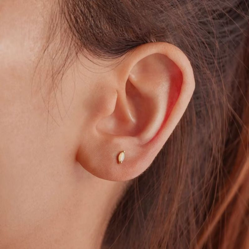 Boucle D’oreille Puce Dorée Opale - Argent