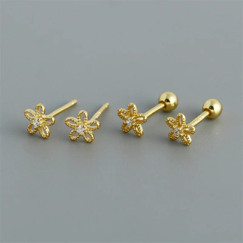 Boucle D’oreille Puce Fleur Doré Zircon Et Argent 