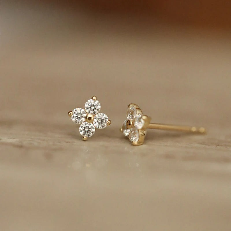 Boucle D'oreille Puce Fleur Zircon Et Argent Image