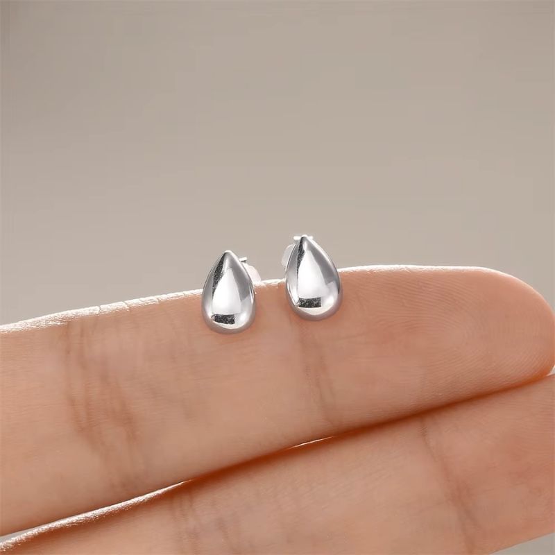 Boucle D'oreille Puce Goutte En Argent