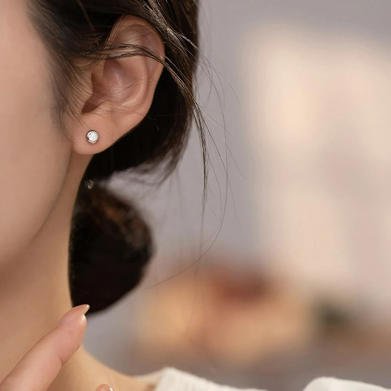 Boucle D'oreille Puce Minimaliste Argent Et Zircon