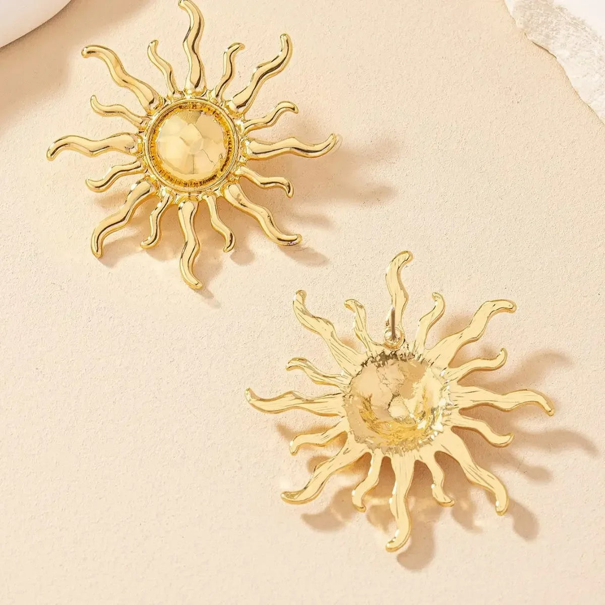 Boucle D'oreille Soleil Rayonnant Bohème