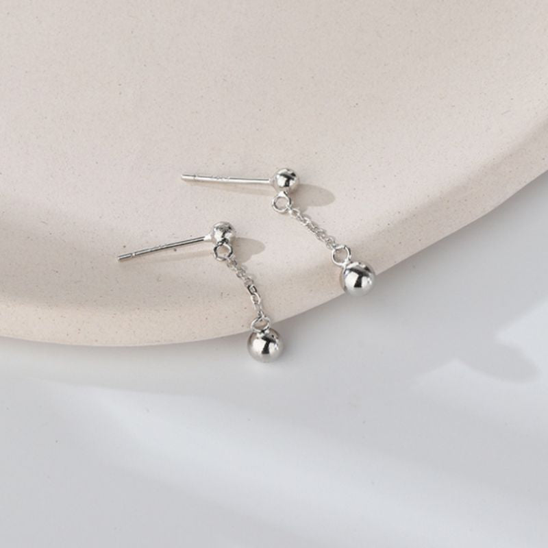 Boucle d'Oreille en Argent Chic et Raffinée