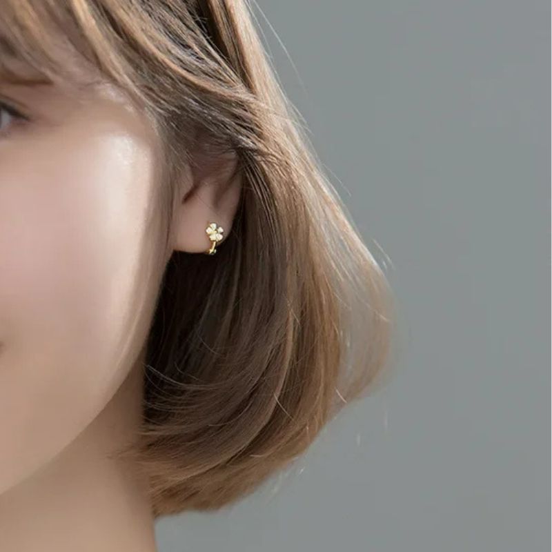 Boucle D'oreille Baptême Fille Créole Fleur Image
