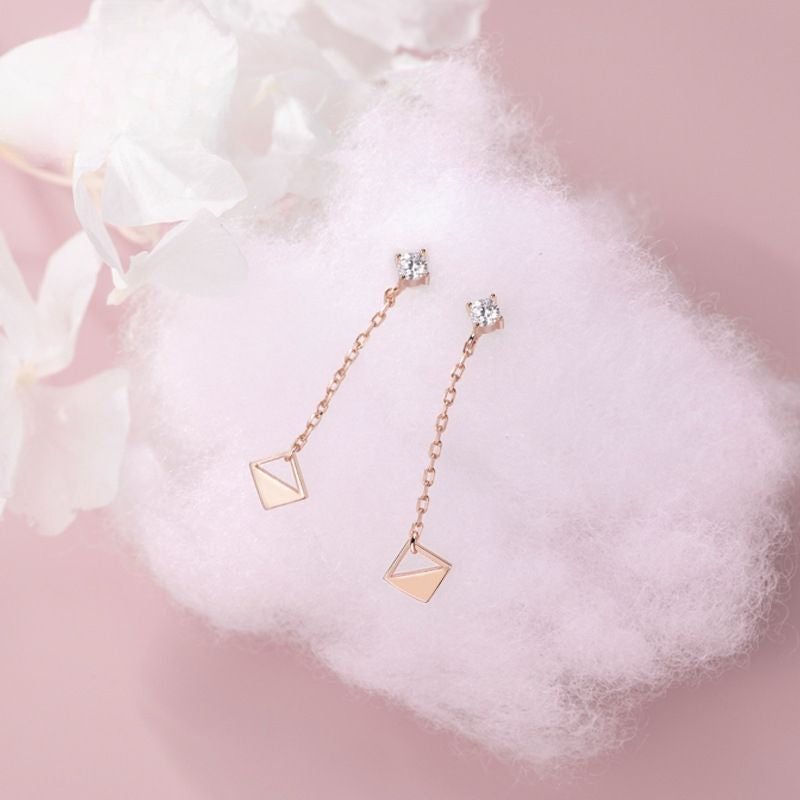 Boucle d'Oreille Dormeuse Femme Pendante