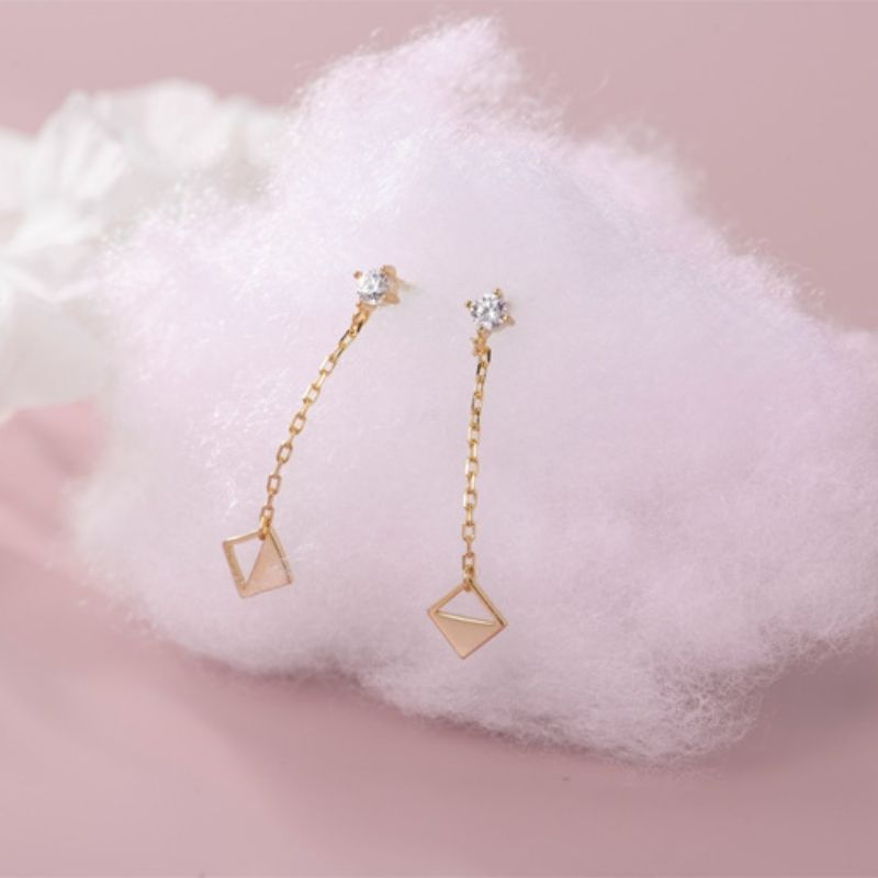 Boucle d'Oreille Dormeuse Femme Pendante Image