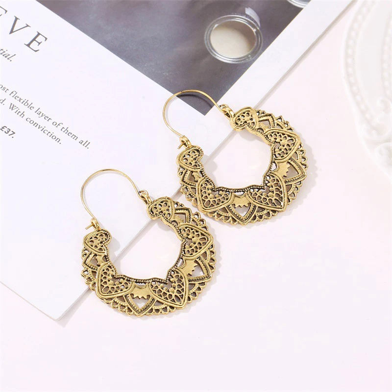 Boucle d'Oreille Gitane Dorée Chic et Tendance Image