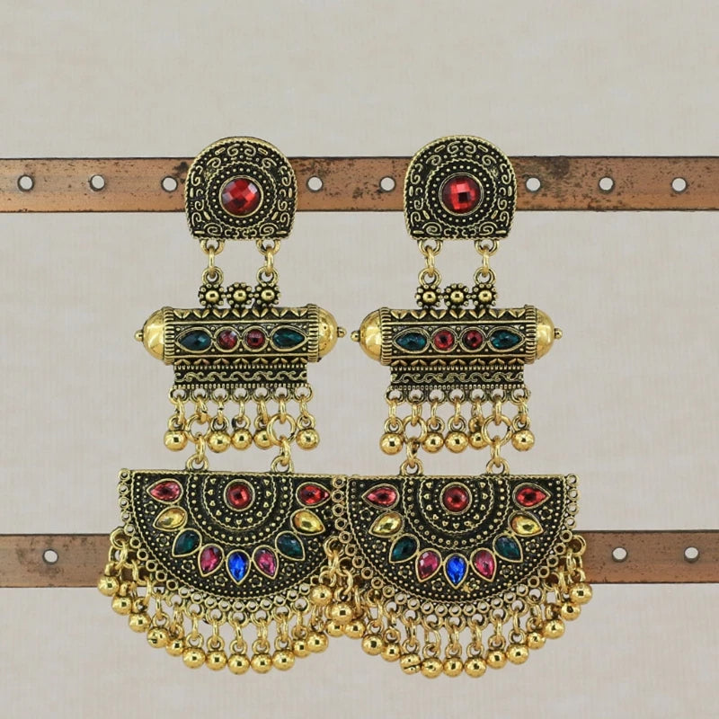 Boucle d'Oreille Gitane Vintage et Originale Image