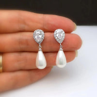 Boucle D'oreille Perle Blanche Sophistiquée et Luxueuse