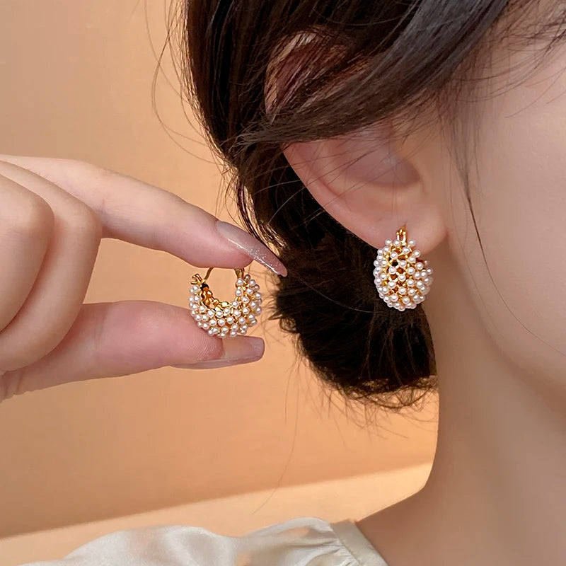 Boucle d'Oreille Perle Chic et Brillante Image