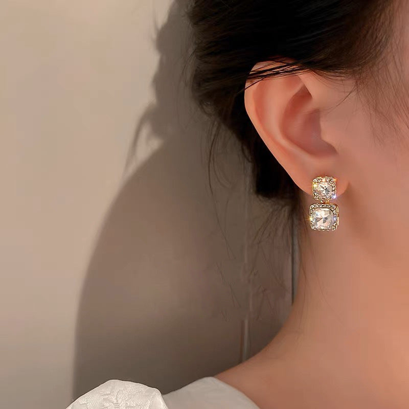 Boucle d'Oreille a Pince Femme Carrées en Clip