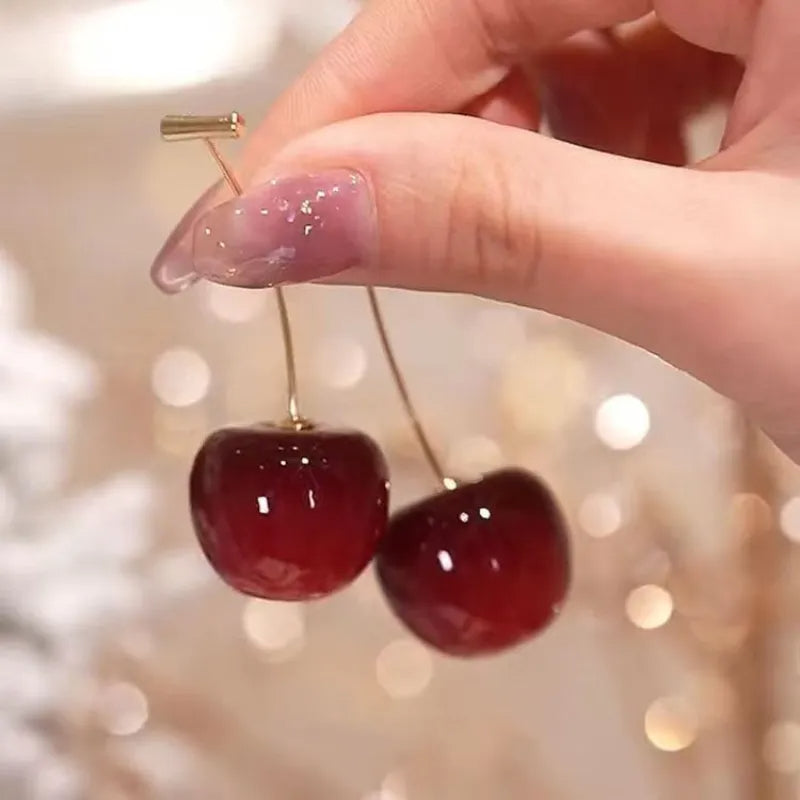 Boucle d'Oreille Rouge Élégante en Forme de Cerise