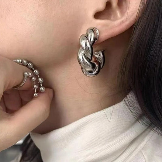 Boucles D'Oreilles Clips Torsadées Brillantes