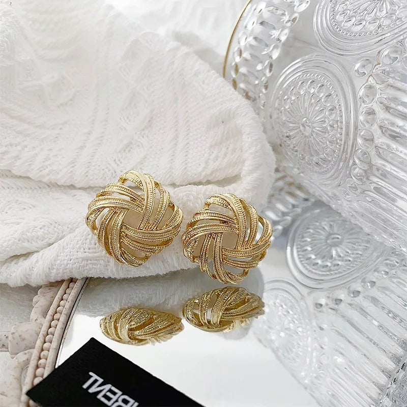 Boucles D’oreilles Clips Vintage Dorée Élégance