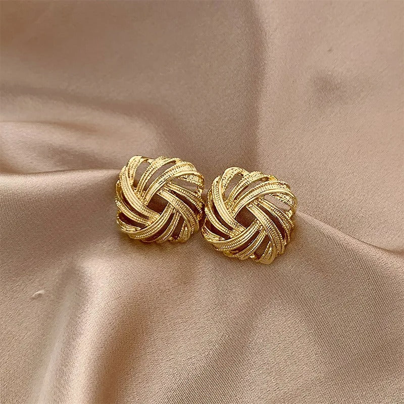 Boucles D’oreilles Clips Vintage Dorée Élégance