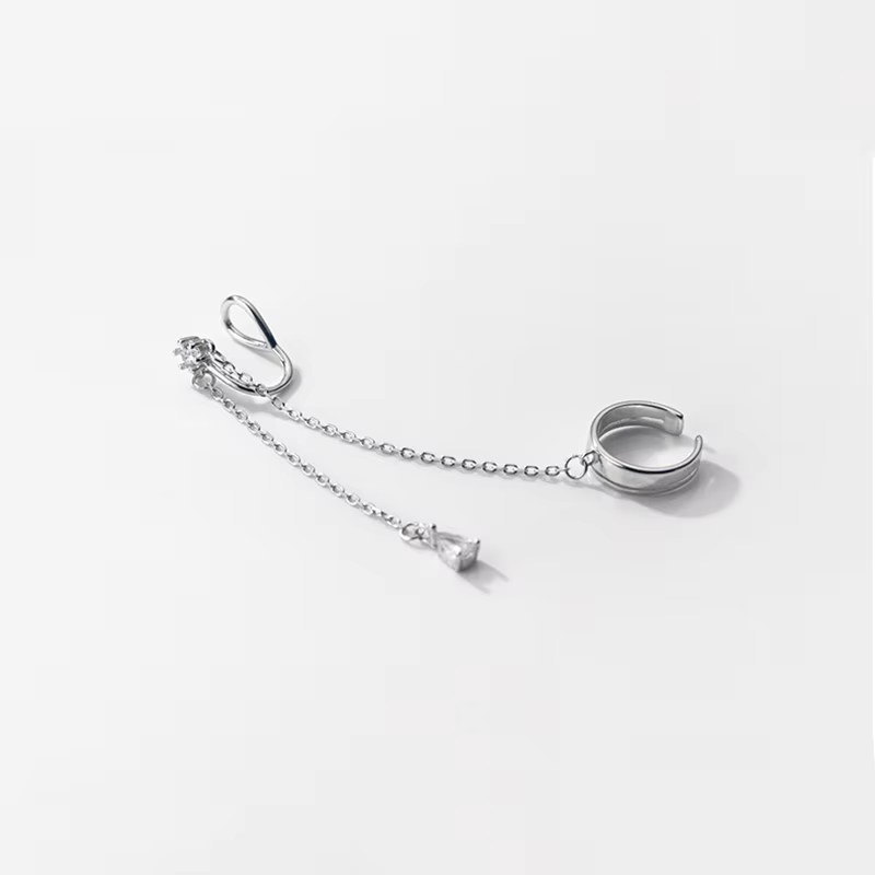 Ear Cuff Chaîne En Argent Et Zircon