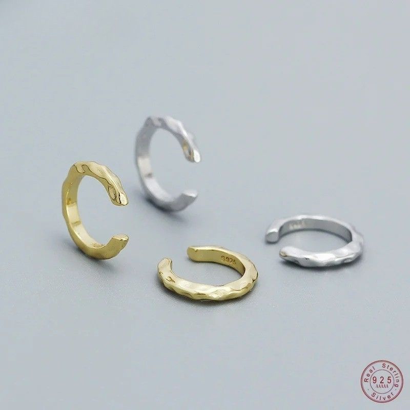 Ear Cuff Martelé En Argent