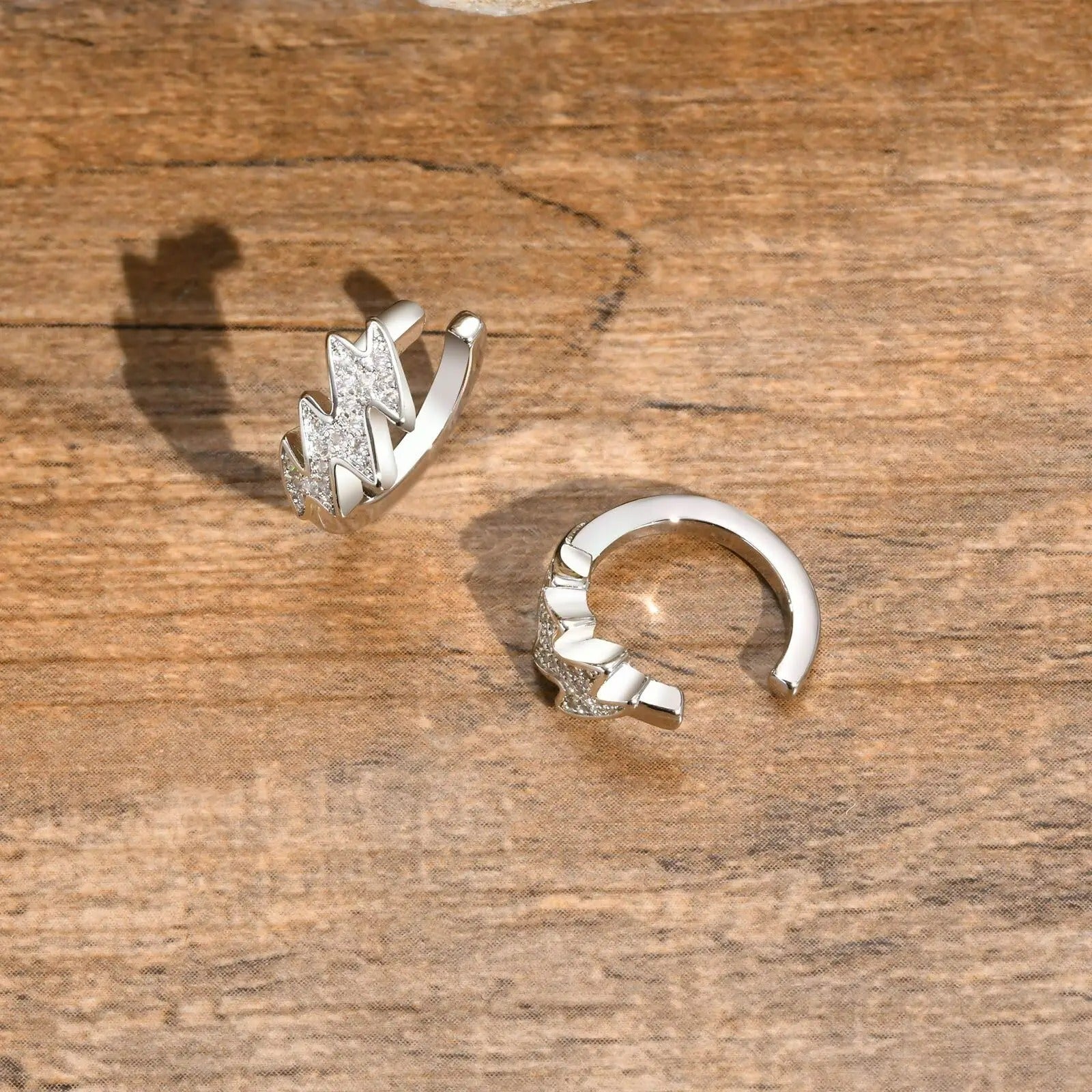 Fausse Boucle d'Oreille Homme Éclair Zircon
