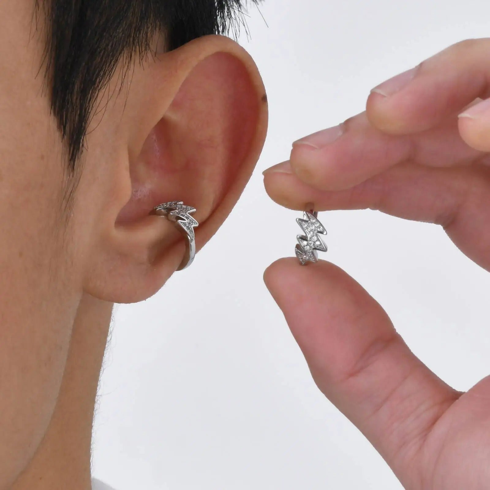 Fausse Boucle d'Oreille Homme Éclair Zircon