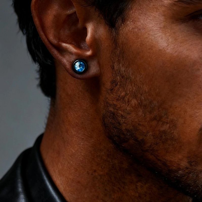 Fausse Boucle d'Oreille Homme Noire Pierre Bleue - Acier Inoxydable