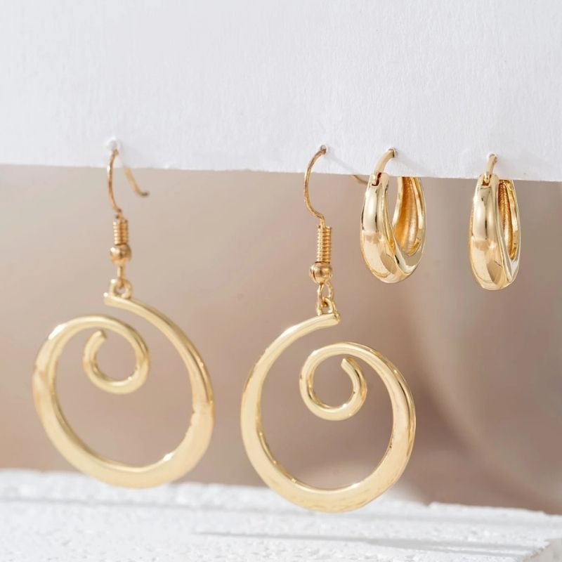 Lot 2 Boucle D'Oreille Fantaisie Femme Dorée