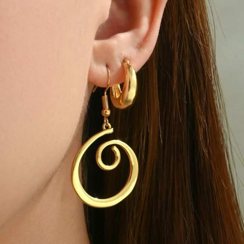 Lot 2 Boucle D'Oreille Fantaisie Femme Dorée