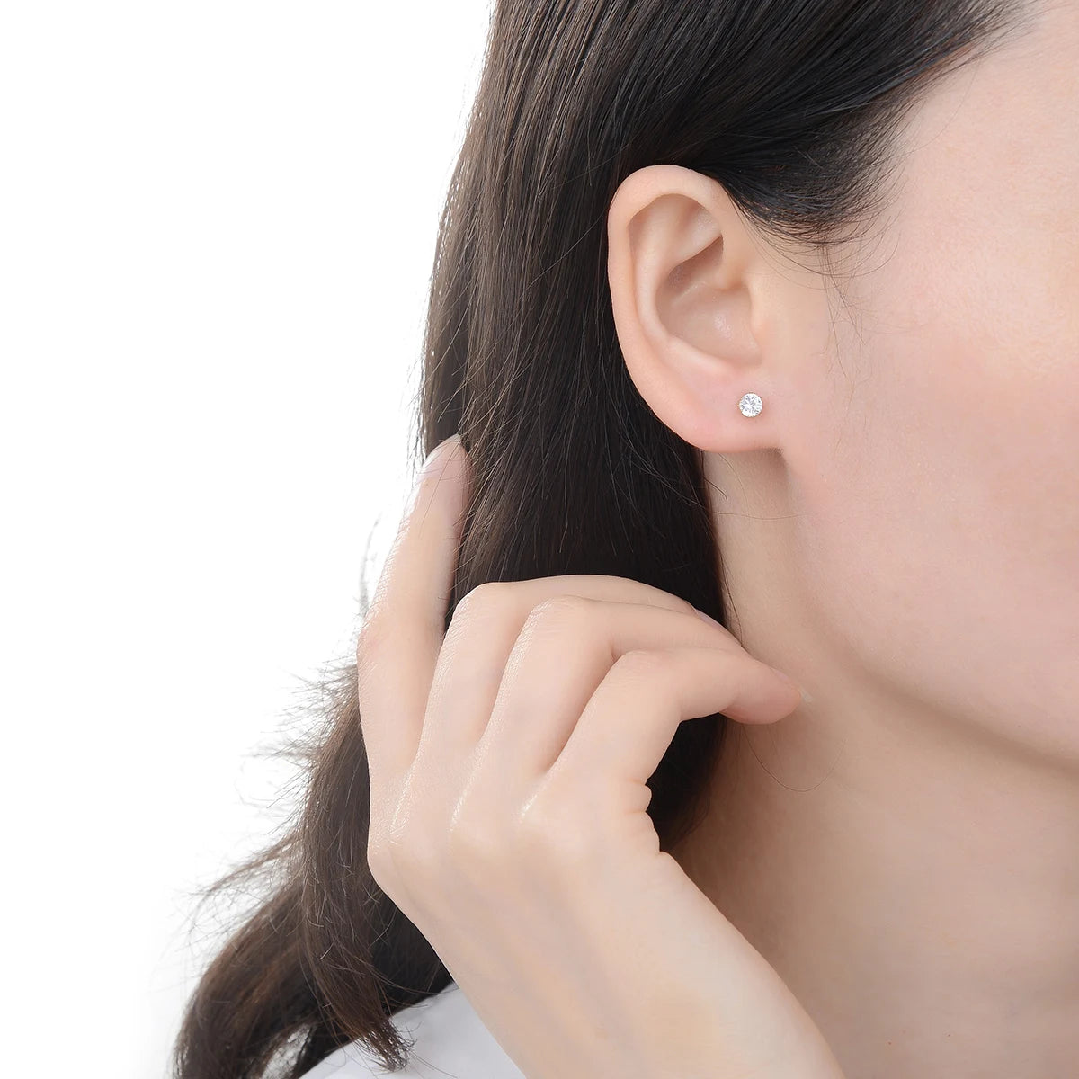Lot de Douze Paires Boucles d'Oreilles Chirurgicals Fines et Élégantes Image