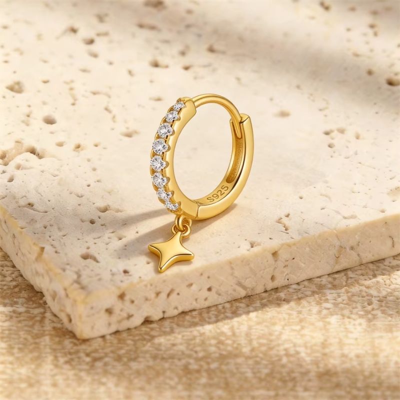 Monoboucle D'oreille Anneau Étoile Dorée - Zircon Argent