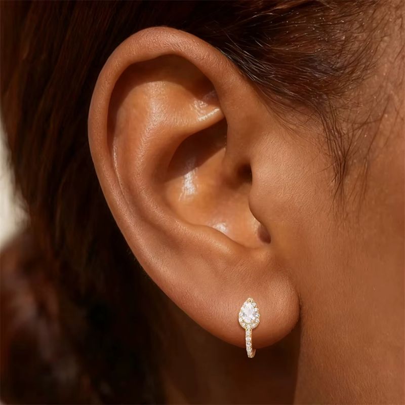 Monoboucle D'oreille Dorée Goutte Zircon Argent
