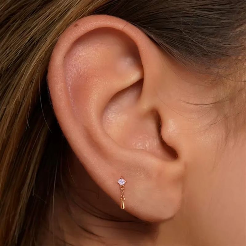 Monoboucle D'oreille Goutte Pendante Dorée - Zircon Argent